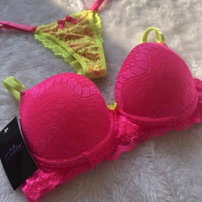 Conjunto neon Mila
